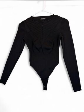 Steve Madden Black Ribbed Long-Sleeve Bodysuit Sweater